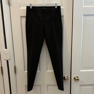 Banana republic size 0 black dress pants machine, washable excellent condition
